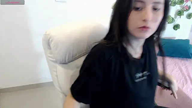 Snapshot of tania_sweet__ chatting on September 2025 03:44:02 PM tania sweet online show from September 2025 03:44:02 PM