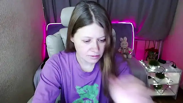 alekasamui online show from February 2025 01:37:01 AM