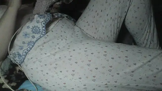 Alma Evelynne online show from February 2026 08:05:02 PM