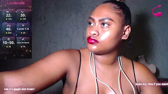 Snapshot of kyara_pride chatting on January 2025 09:20:01 PM kyara pride online show from January 2025 09:20:01 PM