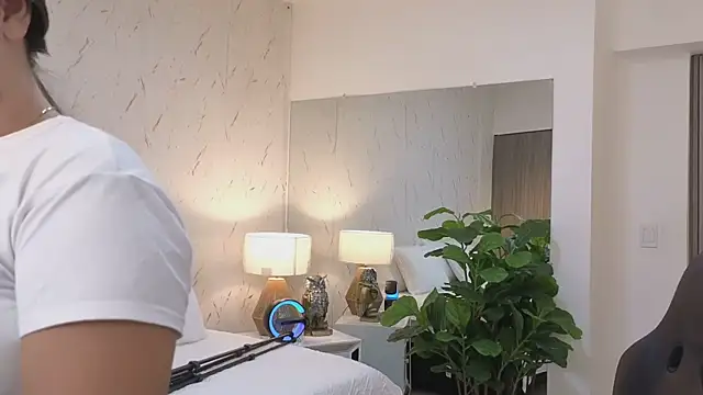 Snapshot of ava_blue chatting on February 2026 07:45:01 PM ava blue online show from February 2026 07:45:01 PM