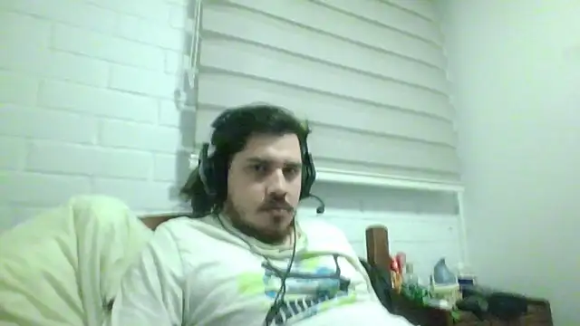 hung weeb online show from April 2026 04:46:01 AM