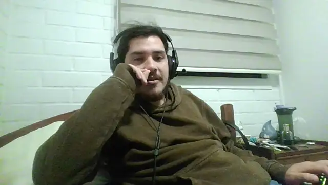 hung weeb online show from April 2026 04:08:02 AM