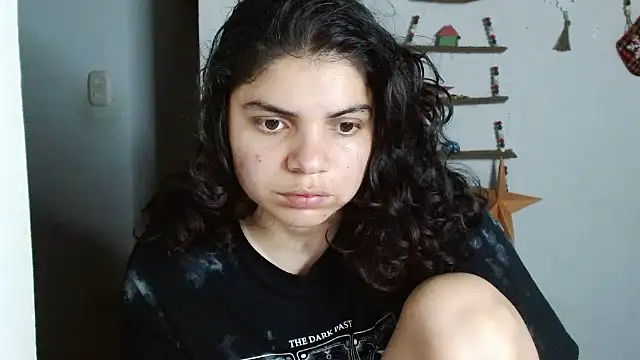 Nikkykora15 online show from December 2025 01:34:02 AM