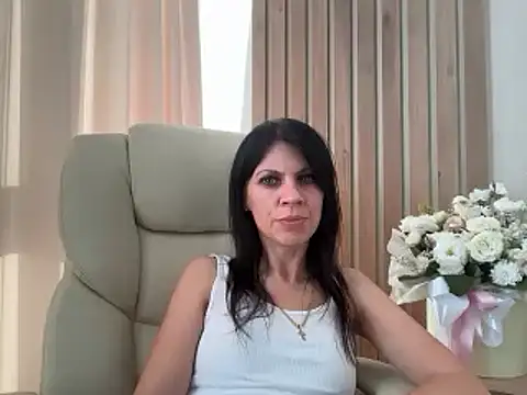 Snapshot of InjaAtHome chatting on July 2026 04:20:02 PM InjaAtHome online show from July 2026 04:20:02 PM