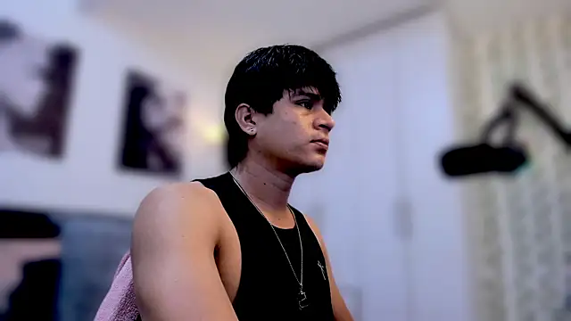 Eiden allenx online show from October 2025 02:18:02 PM