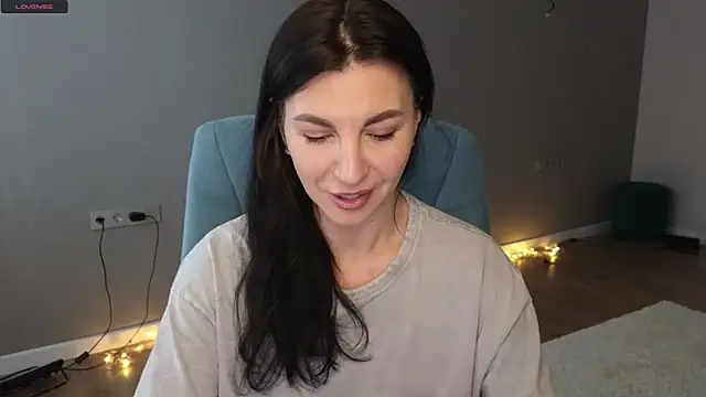 Mary love16 online show from February 2025 11:08:02 AM