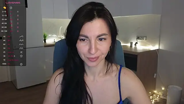 Snapshot of Mary_love16 chatting on April 2026 07:45:01 AM Mary love16 online show from April 2026 07:45:01 AM