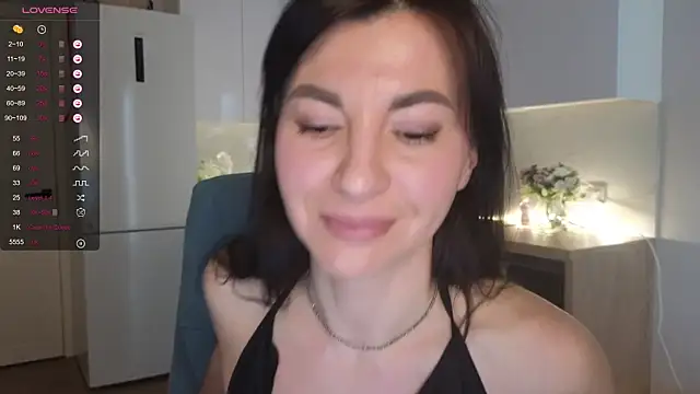 Snapshot of Mary_love16 chatting on May 2026 03:17:01 PM Mary love16 online show from May 2026 03:17:01 PM