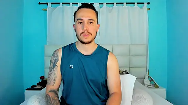 juan  jimenez online show from November 2025 05:21:01 AM