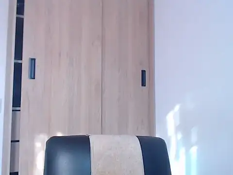 ChrisDamon online show from November 2025 01:01:02 PM