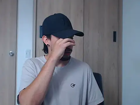 ChrisDamon online show from November 2025 12:49:01 PM