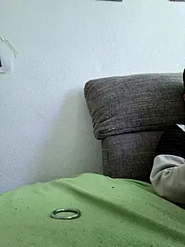 Snapshot of Percy_ohv chatting on October 2025 08:04:02 AM Percy ohv online show from October 2025 08:04:02 AM