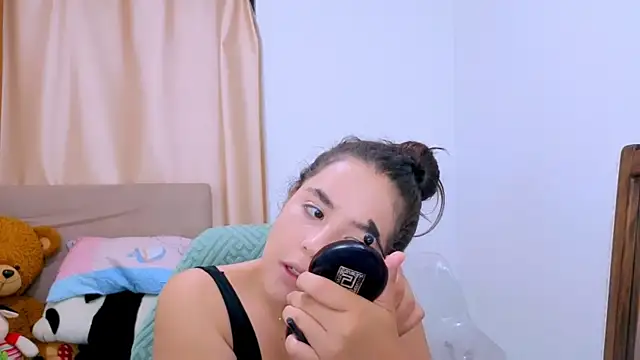  alicia z online show from February 2026 04:06:02 AM