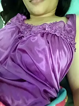 Snapshot of Beauty_Asian_Tina chatting on November 2025 06:24:02 AM Beauty Asian Tina online show from November 2025 06:24:02 AM