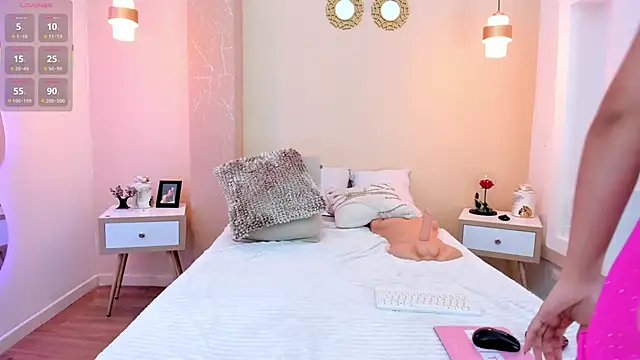 RachelMorgan01 online show from October 2025 07:23:02 PM