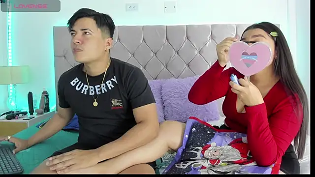 Snapshot of Harry_And_Girls chatting on March 2025 04:28:01 AM Harry And Girls online show from March 2025 04:28:01 AM