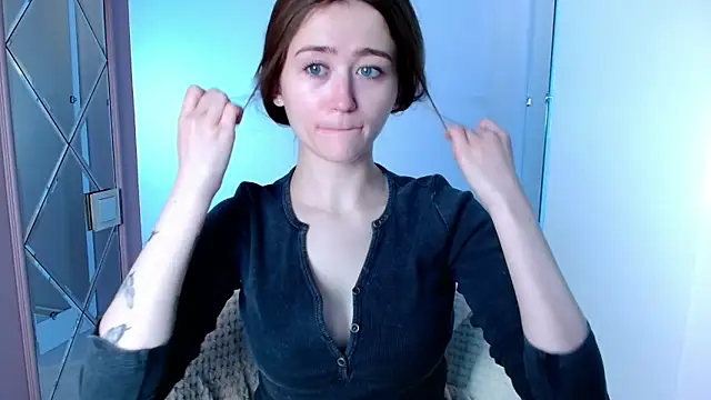 millllina online show from February 2025 02:46:01 AM