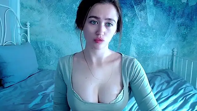 millllina online show from April 2026 03:28:02 PM