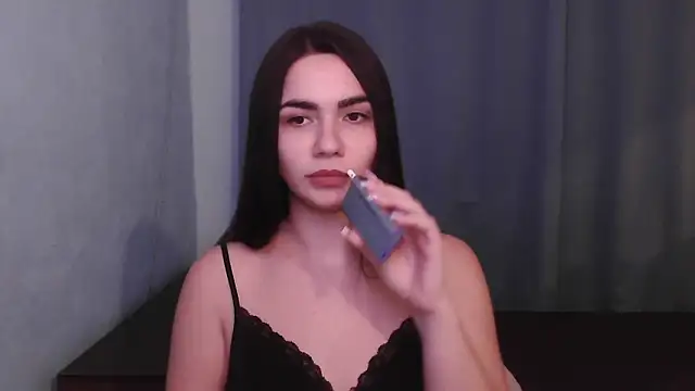 HannahMeid online show from December 2024 07:36:01 PM