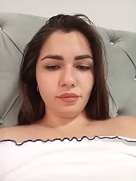 HannahMeid online show from October 2025 10:04:01 AM
