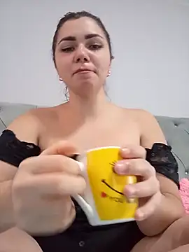 HannahMeid online show from October 2025 09:32:01 AM