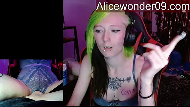 alicewonder09 online show from February 2026 03:34:02 AM