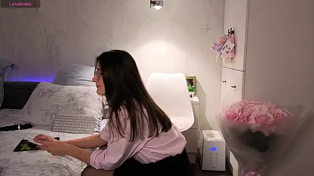 Alexperchik online show from October 2025 04:07:01 PM