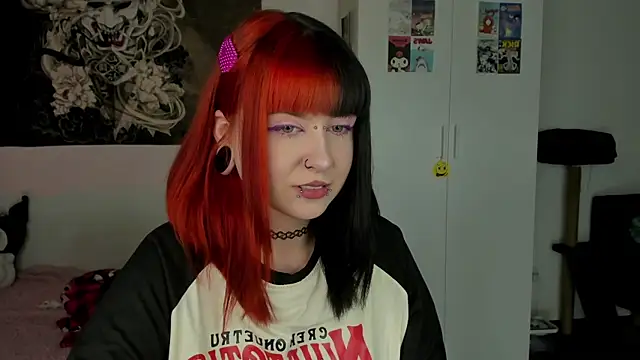 t0riayun0 online show from February 2025 10:20:02 PM