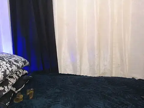 Snapshot of MirabelleNotch chatting on March 2026 08:43:01 AM MirabelleNotch online show from March 2026 08:43:01 AM