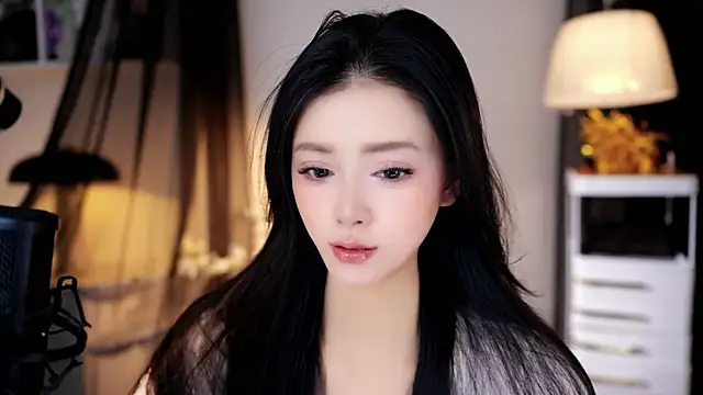 Snapshot of Ocean--Lili chatting on April 2026 02:14:02 PM Ocean--Lili online show from April 2026 02:14:02 PM