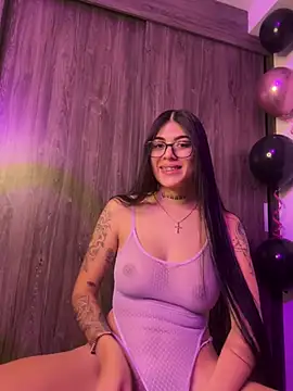 Sarasanders 4 online show from March 2025 03:53:02 AM