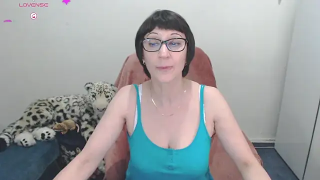 Ammillia online show from February 2025 07:23:02 AM