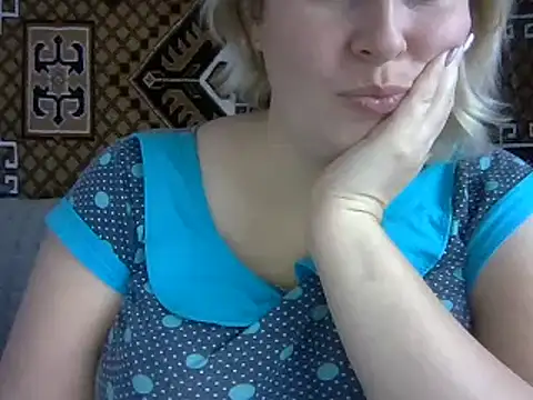 Diana Britt online show from December 2024 10:15:02 AM