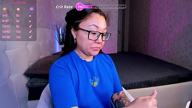 gentle muse online show from November 2025 01:04:01 AM