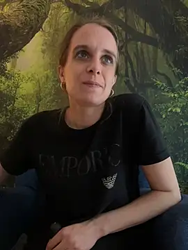 LadyChantale online show from March 2025 04:38:02 AM