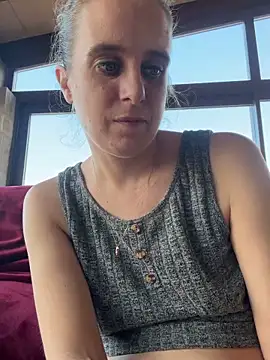 LadyChantale online show from December 2025 08:52:01 AM