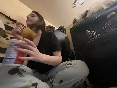 Snowbunnycake 131 online show from January 2026 07:57:01 AM