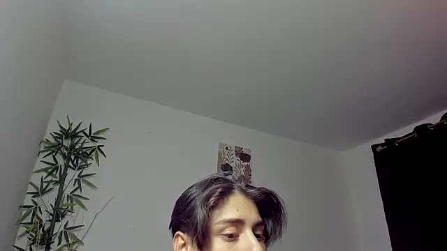 Giordano Russo online show from February 2025 04:43:01 AM