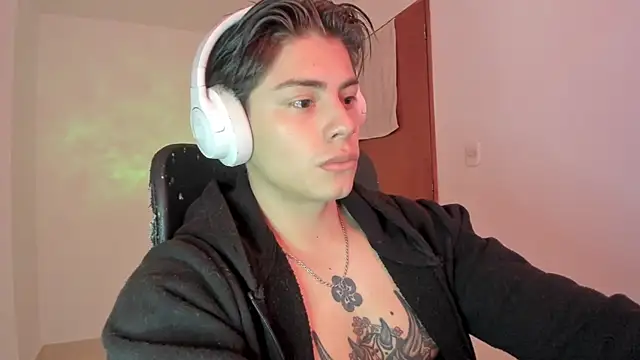 Giordano Russo online show from September 2025 04:28:02 PM