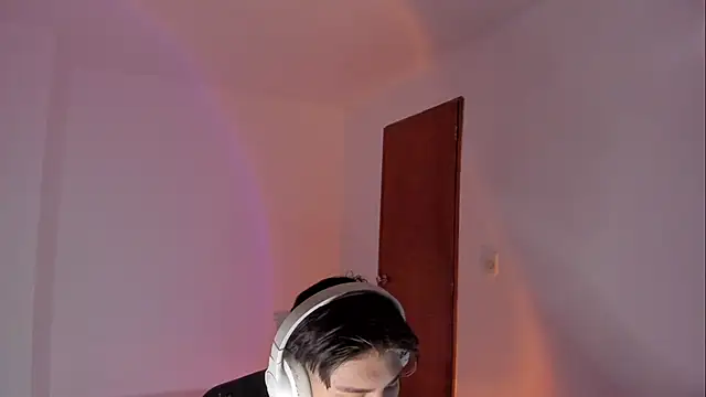 Giordano Russo online show from January 2026 06:44:01 PM