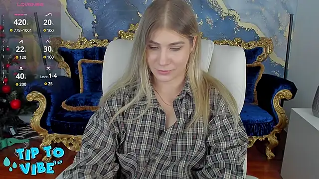 Snapshot of CassandraGood chatting on January 2025 09:37:02 AM CassandraGood online show from January 2025 09:37:02 AM