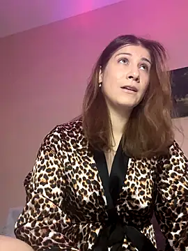 Snapshot of CassandraGood chatting on October 2025 08:48:01 AM CassandraGood online show from October 2025 08:48:01 AM