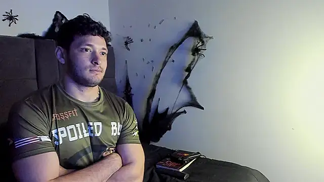 alejandro  2 online show from October 2025 09:48:02 PM