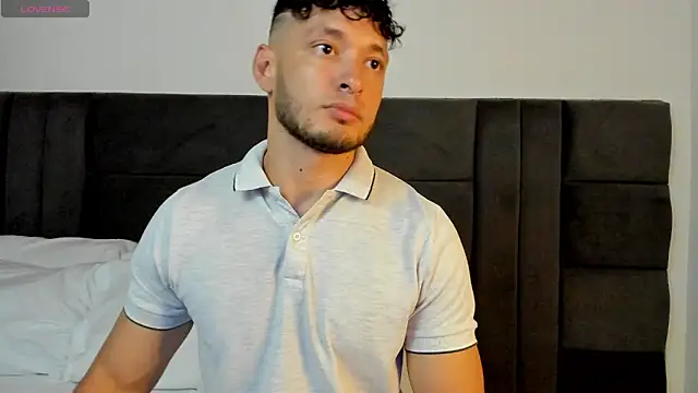 alejandro  2 online show from June 2026 02:51:01 PM