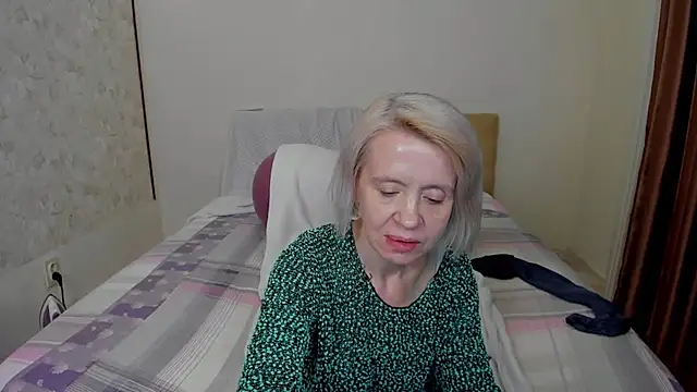 aminalive online show from September 2025 04:35:01 AM