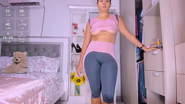 sharonDulce online show from March 2025 02:05:01 AM