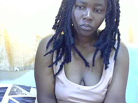 Snapshot of Sweet_ebony20 chatting on February 2026 06:31:01 AM Sweet ebony20 online show from February 2026 06:31:01 AM