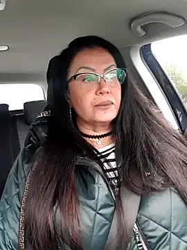 x  KHALEESI  x online show from October 2025 07:49:02 AM