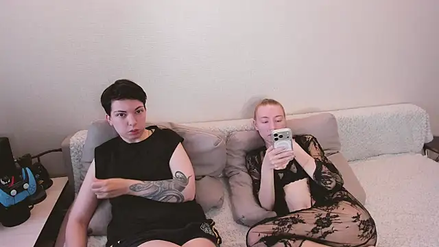 Snapshot of secret_dreams__ chatting on May 2026 08:32:01 AM secret dreams online show from May 2026 08:32:01 AM